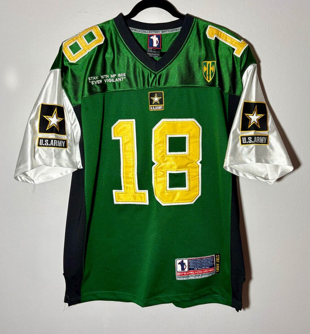 U.S. Army Military Police Green Football Jersey Mens Large Battlefield Stitched